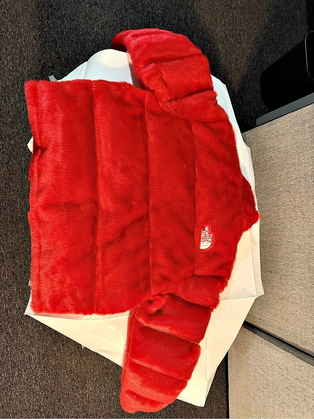 Supreme The North Face Faux Fur Nuptse Jacket Red XL Great Condition Super Fly